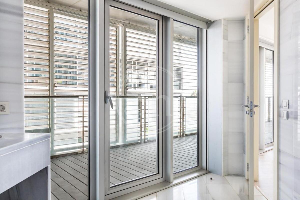 Beachfront With Terrace Apartment Barcelona